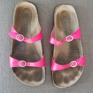 Mephisto sandals fuchsia sz 8.5/9 us ,39 European